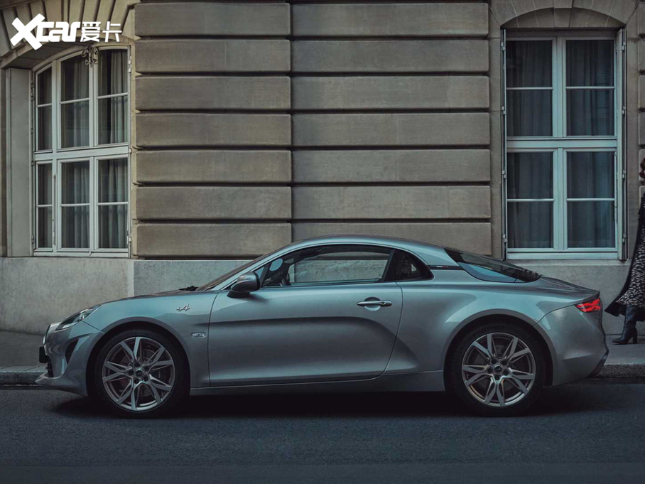 2020�����ZAlpine L��gende GT