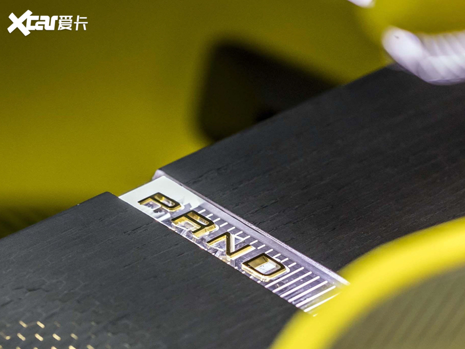 2020ZMORPHOZ Concopt