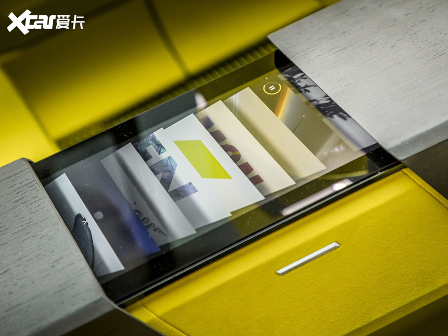 2020ZMORPHOZ Concopt