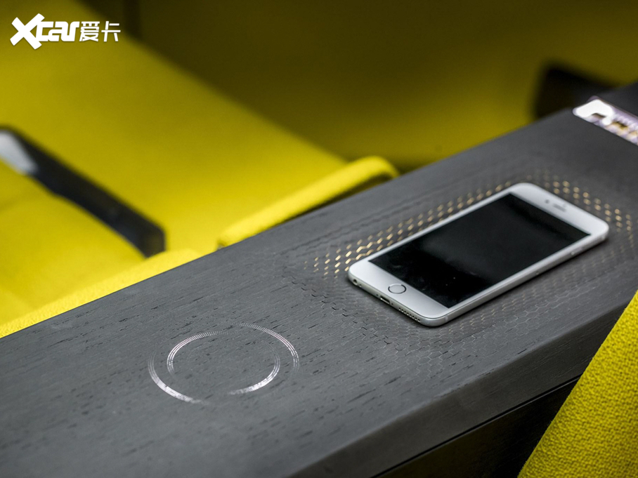 2020ZMORPHOZ Concopt