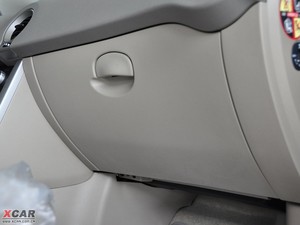 2009款2.5L 两驱舒适版 空间座椅