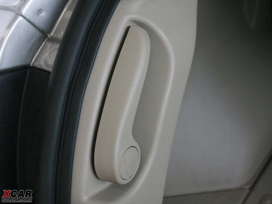 2009װ(M(jn)) 2.5L (q)m