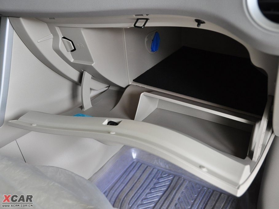 2009װ(M(jn)) 2.5L (q)m