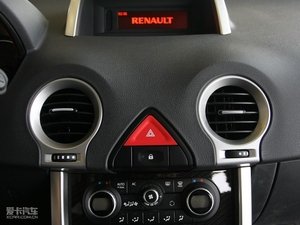 2010款2.5L 四驱豪华版 空调出风口