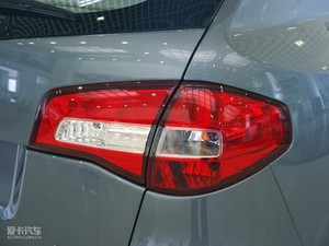 2010款2.5L 两驱时尚版 细节外观