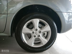 2010款2.5L 两驱时尚版 细节外观