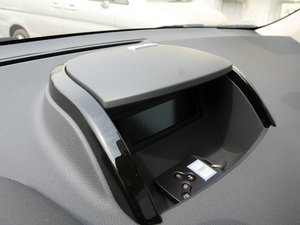 2010(q)BOSE g
