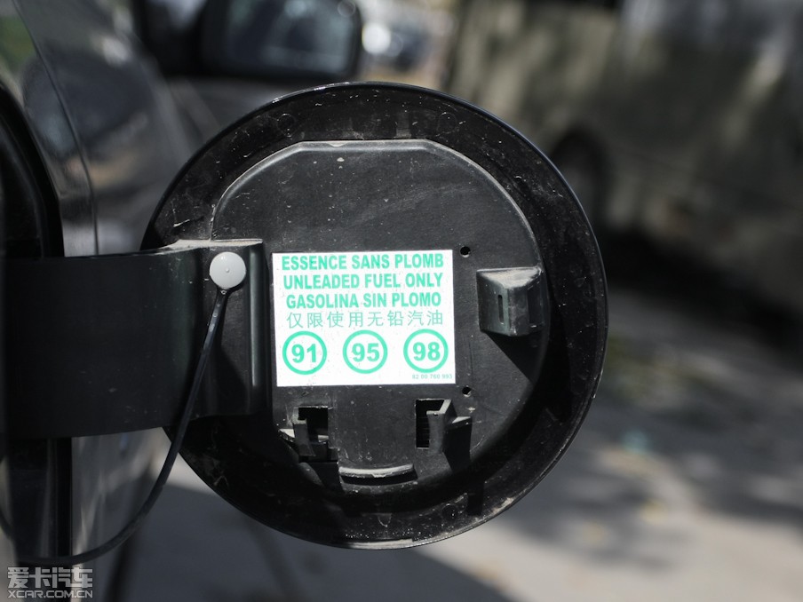 2011L(fng) 2.0L CVTr(sh)а