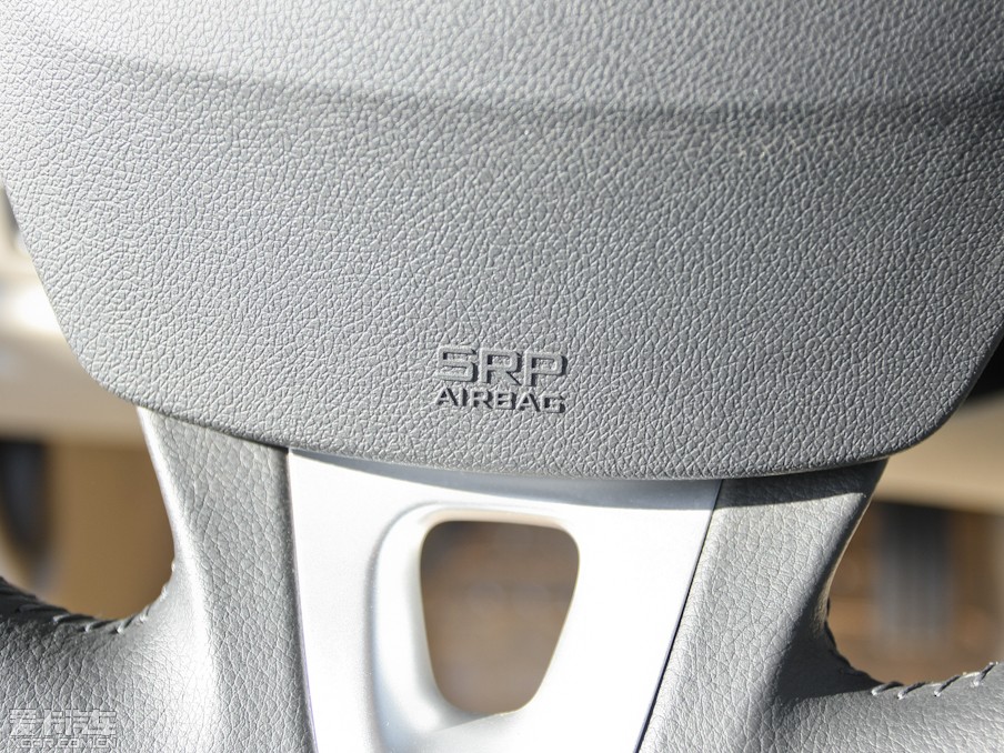 2011L(fng) 2.0L CVTrа