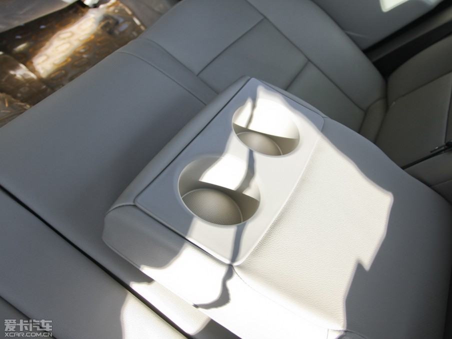 2011L(fng) 2.0L CVTr(sh)а