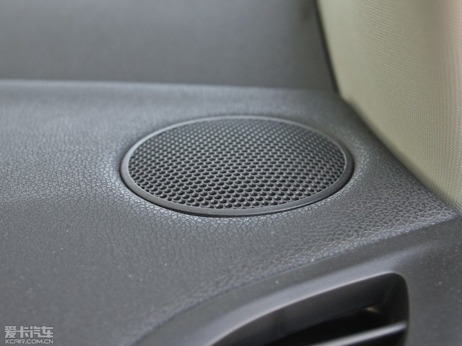 2011L(fng) 2.0L CVTrа