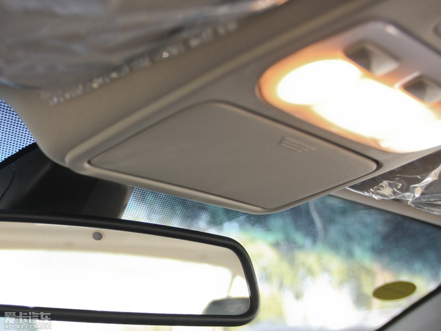 2011L(fng) 2.0L CVTr(sh)а