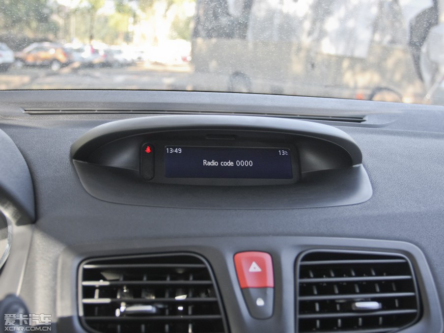 2011L(fng) 2.0L CVTr(sh)а