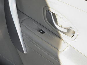 20112.0L CVTrа п؅^