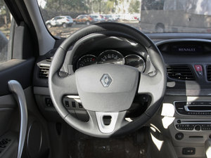 20112.0L CVTʱа 