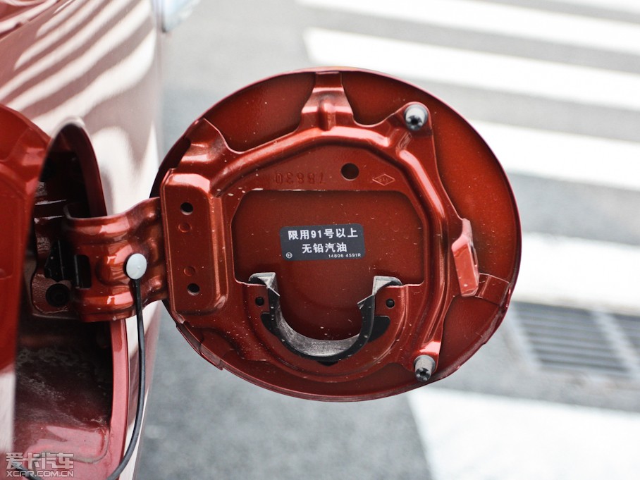 2012װ(M(jn)) 2.5L CVT(q)а