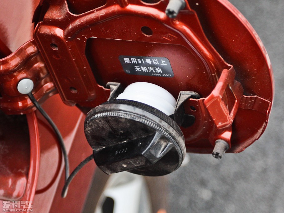 2012װ(M) 2.5L CVT򌶼а