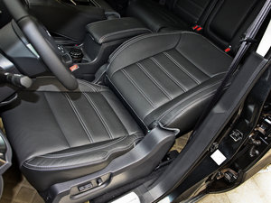 2012款2.5L CVT两驱都市版 空间座椅