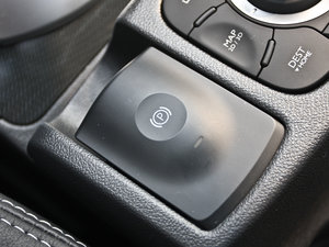 2012款2.5L CVT两驱都市版 驻车制动器