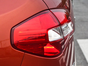 20122.5L CVT򌶼а ^