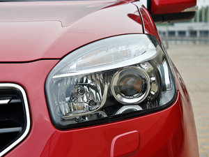2012款2.5L CVT四驱豪华导航版 大灯
