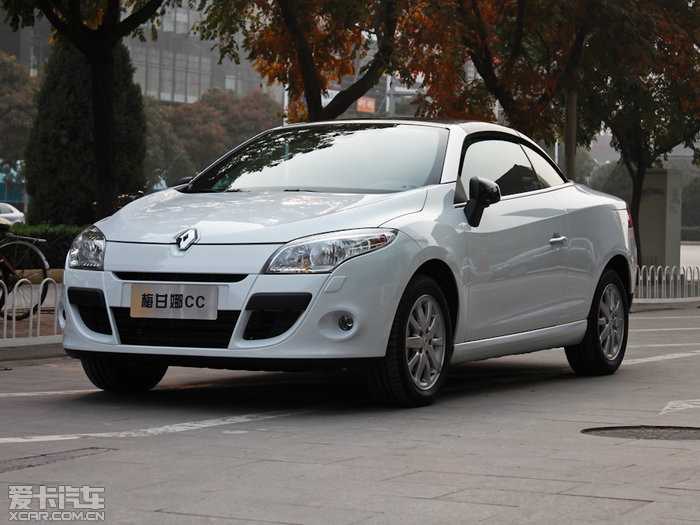 2011款梅甘娜CC