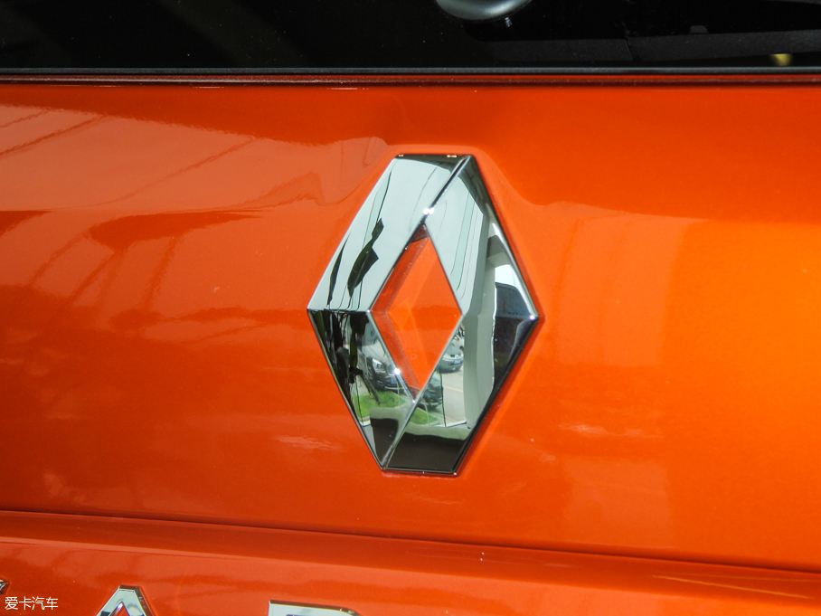 2015_(M) 1.2T pxm