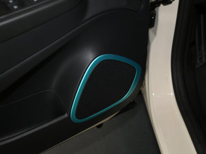 2015款1.2T 双离合舒适版 空间座椅