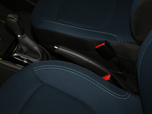 2015款1.2T 双离合舒适版 驻车制动器