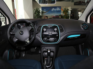 2015款1.2T 双离合舒适版 内饰全景