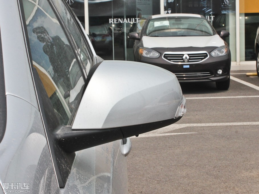 2013 Ŀ 2.0L CVTA