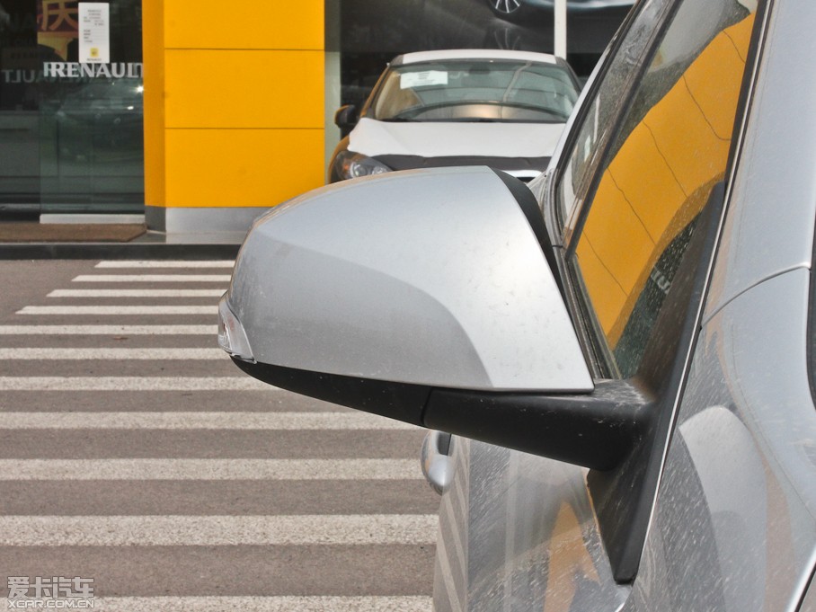 2013 Ŀ 2.0L CVTA