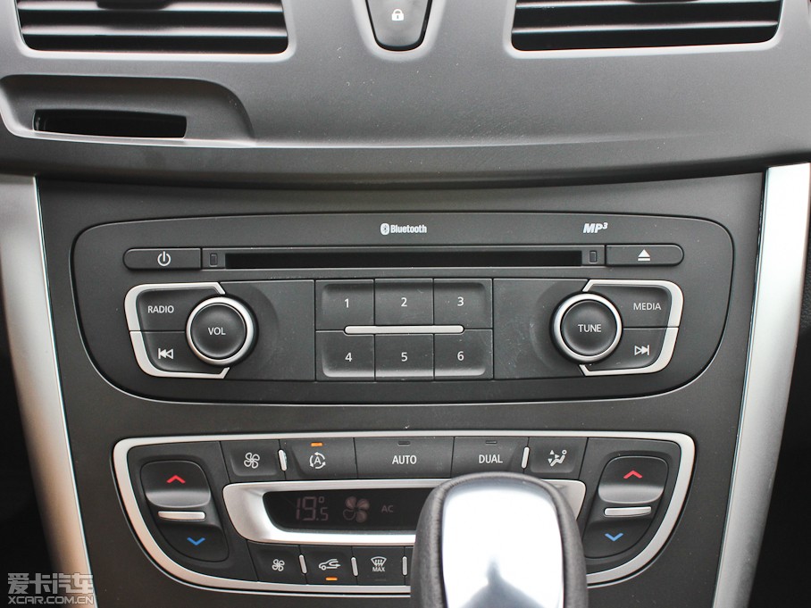 2013 Ŀ 2.0L CVTA