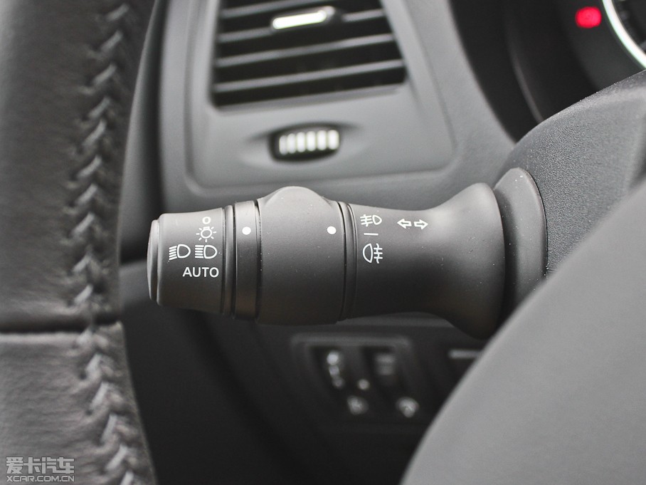 2013 Ŀ 2.0L CVTA