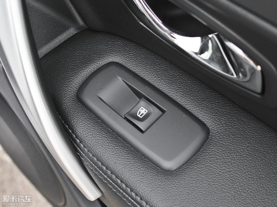 2013 Ŀ 2.0L CVTA