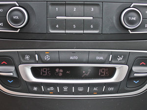 2013Ŀ 2.0L CVTA п؅^(q)