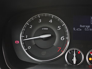 2013Ŀ 2.0L CVTA п؅^(q)