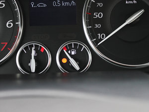 2013Ŀ 2.0L CVTA п؅^(q)