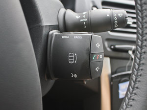 2013Ŀ 2.0L CVTA п؅^(q)