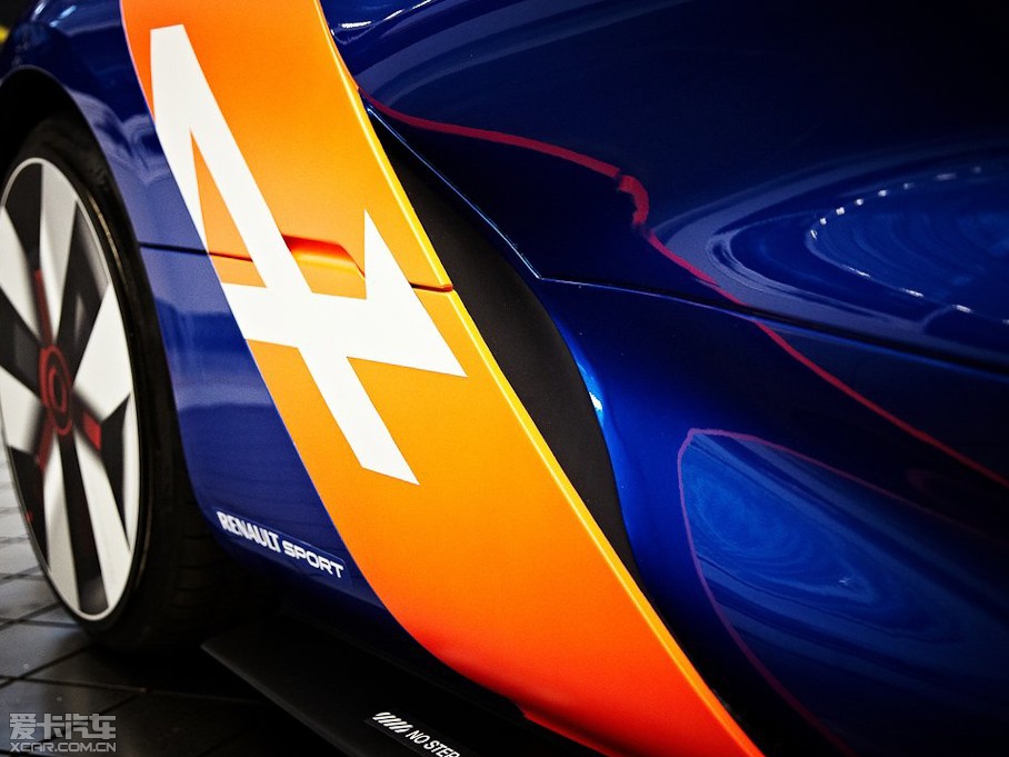 2012ZAlpine A110-50 ܇