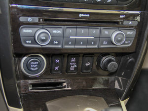 2014款2.5L 四驱豪华版 中控区