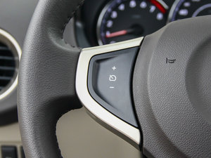 2014款2.5L 四驱豪华版 中控区