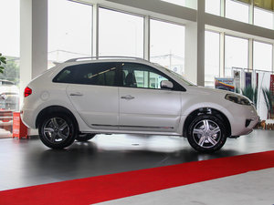 2014款2.5L 两驱舒适版 整体外观