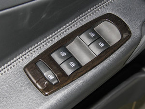 20142.5L (q)m {܇ƅ^(q)	