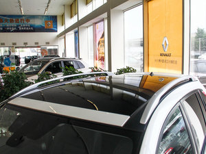 2014款2.5L 两驱舒适版 车顶