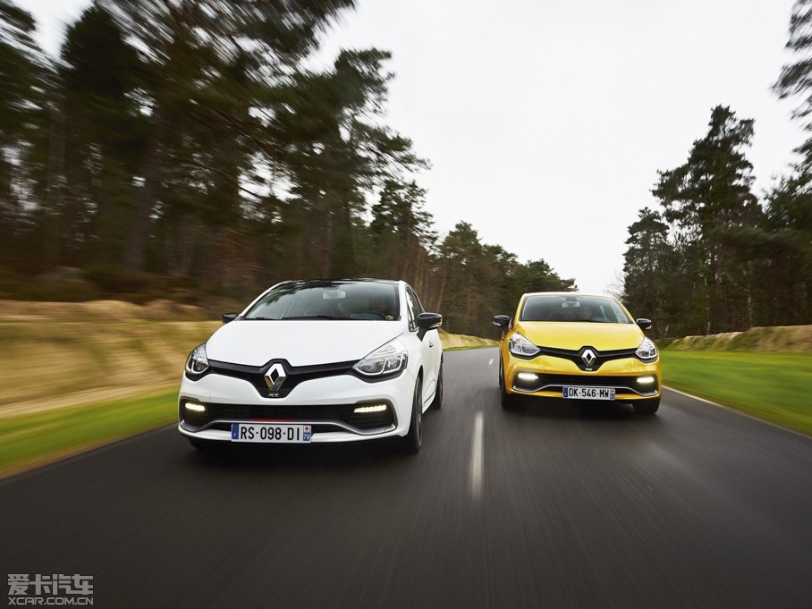 2015ZClio R.S.220 Trophy EDC