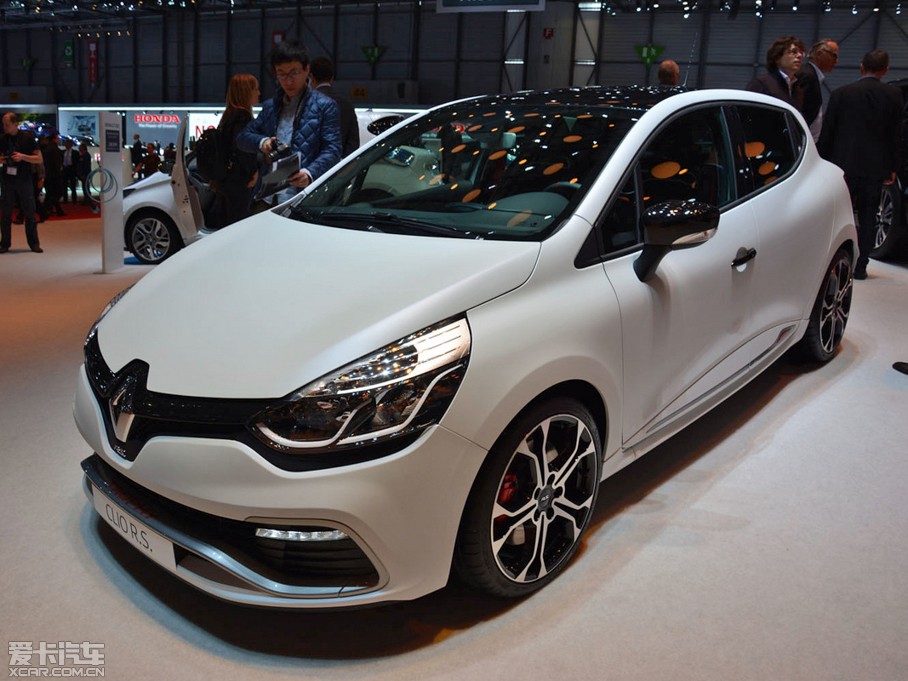 2015ZClio R.S.220 Trophy EDC