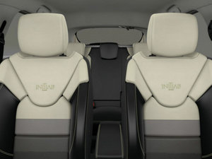 2015I(lng)nitiale Paris g