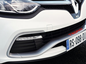 2015R.S.220 Trophy EDC ^