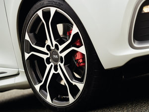 2015R.S.220 Trophy EDC ^